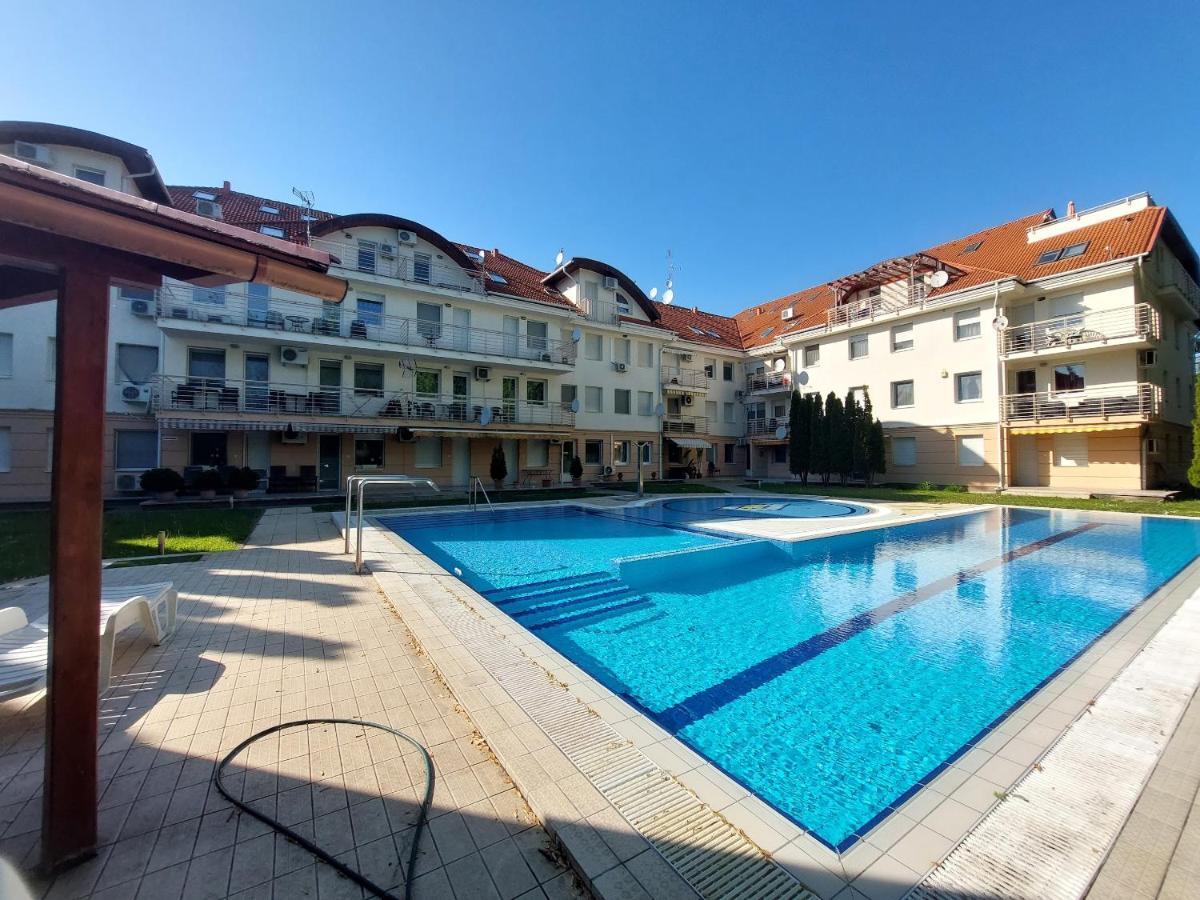 Myrelax Apartment - Hajdúszoboszló Εξωτερικό φωτογραφία